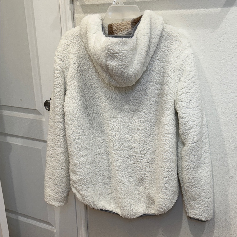 Weatherproof Cream/White Jacket - Picture 3 of 4